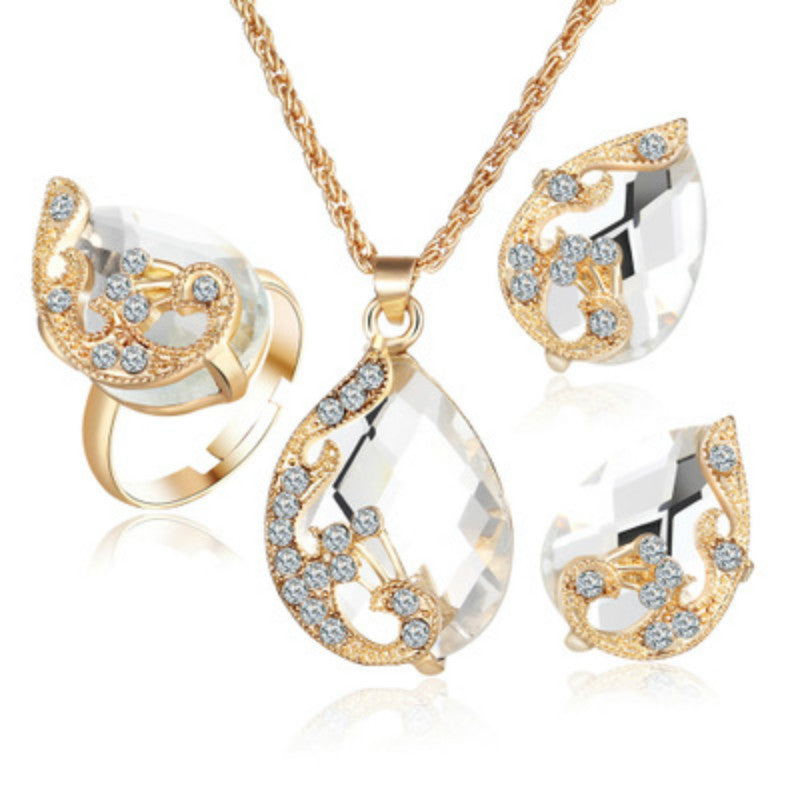 Elegant Jewelry Set for Women – Rhinestone Necklace & Stud Earrings