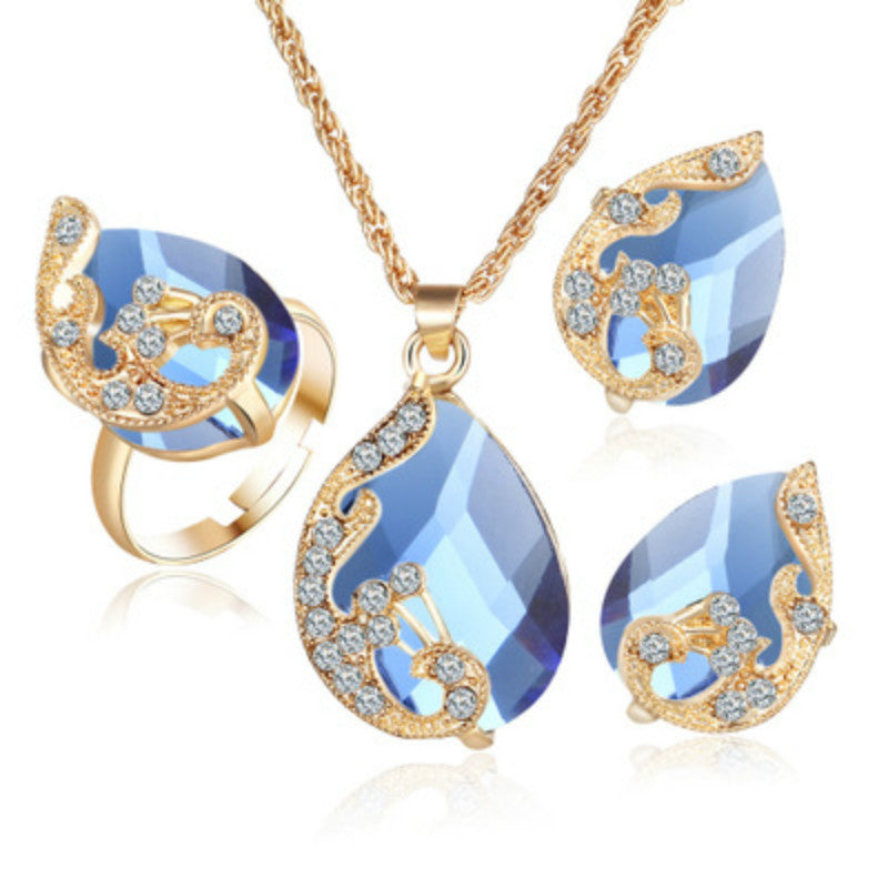 Elegant Jewelry Set for Women – Rhinestone Necklace & Stud Earrings
