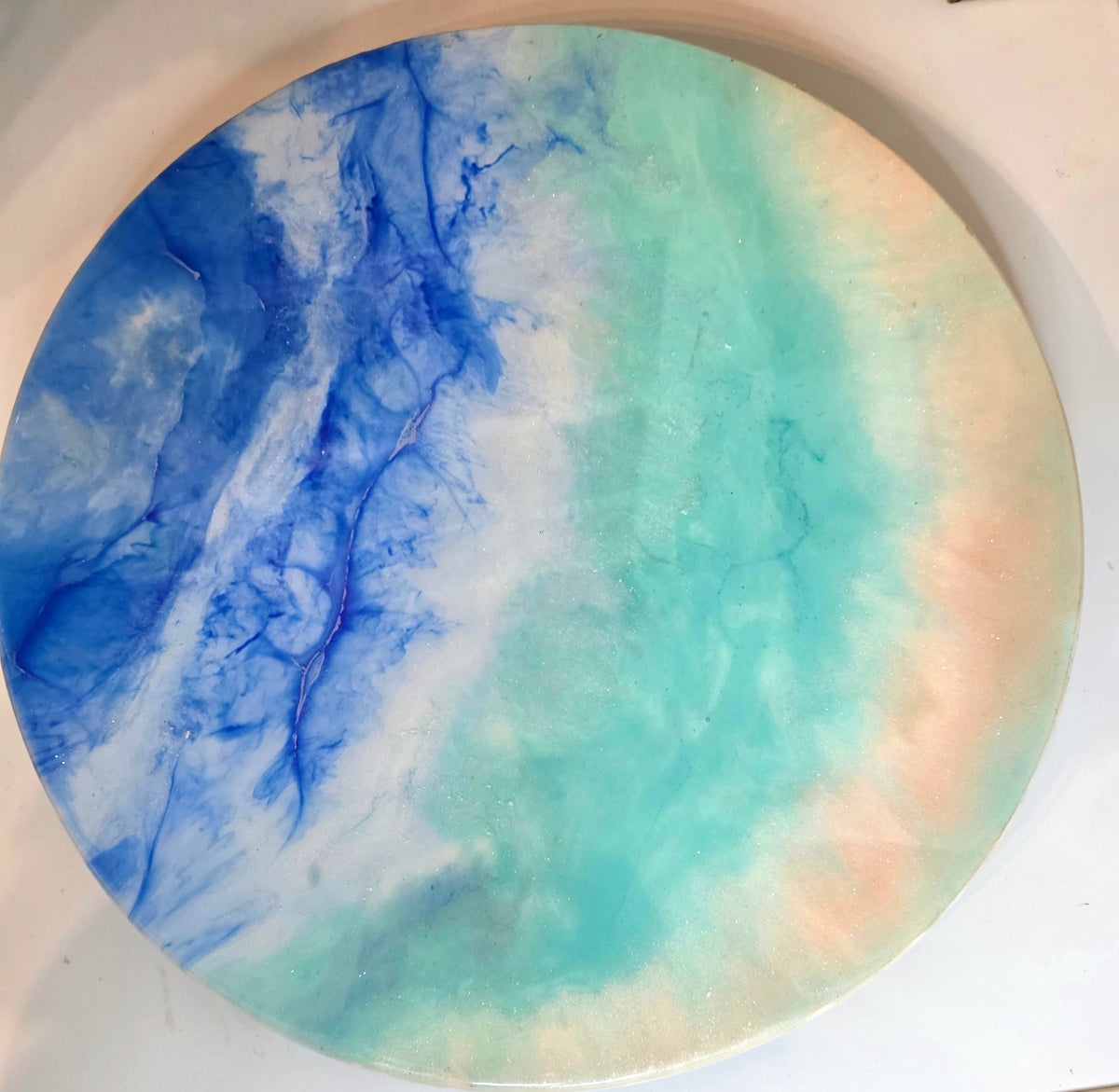 Ocean resin tray - bottom base close up