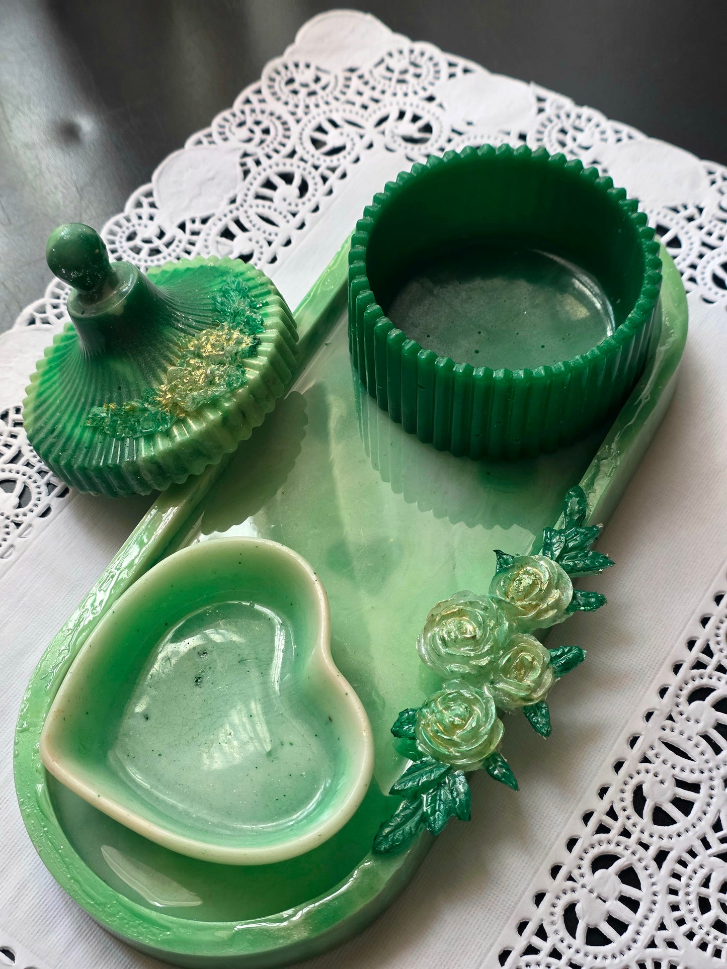 Green Resin Jewellery Organiser Set – Tray, Heart Dish & Lidded Box