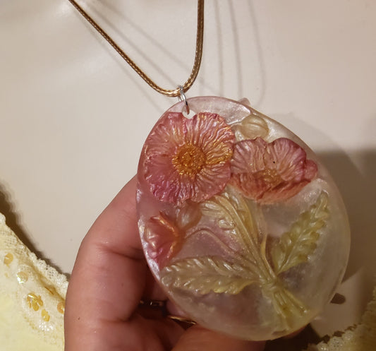 3D Resin Necklace – Dusty Rose & Gold