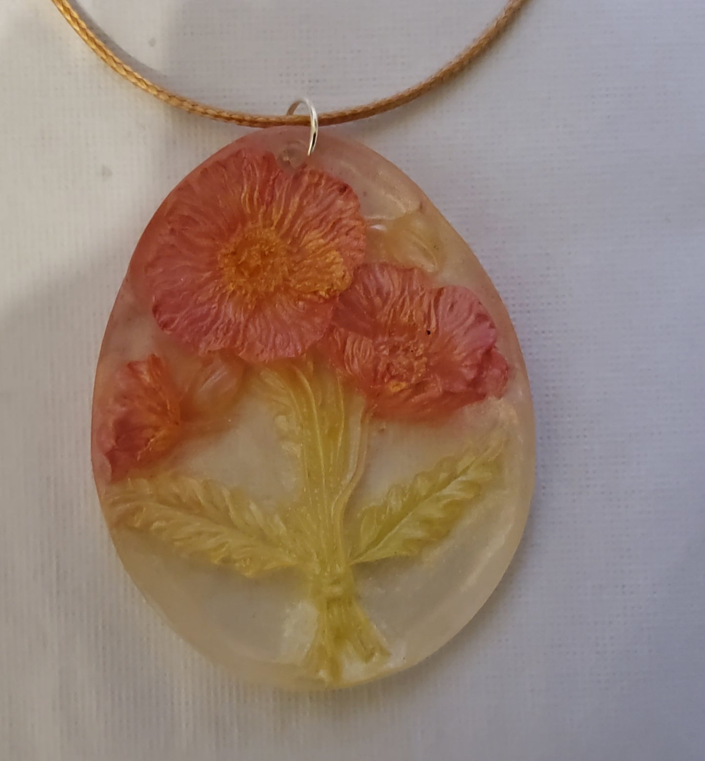 3D Resin Necklace – Dusty Rose & Gold