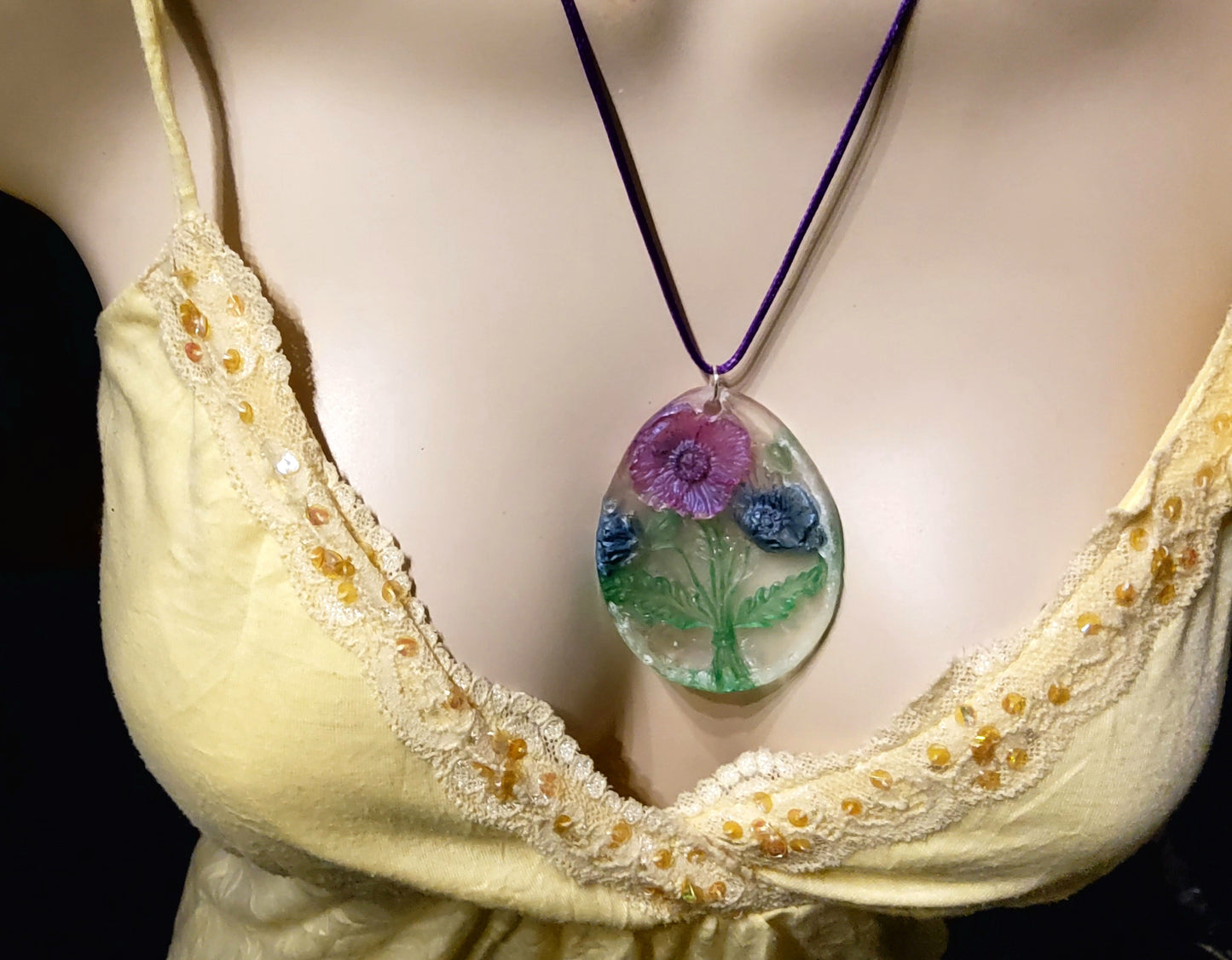 Handmade Resin Floral Pendant Necklace